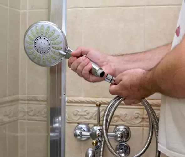 Professional Shower Repair Specialist in Tecumseh, MI: Schedule Affordable Shower Services with Us